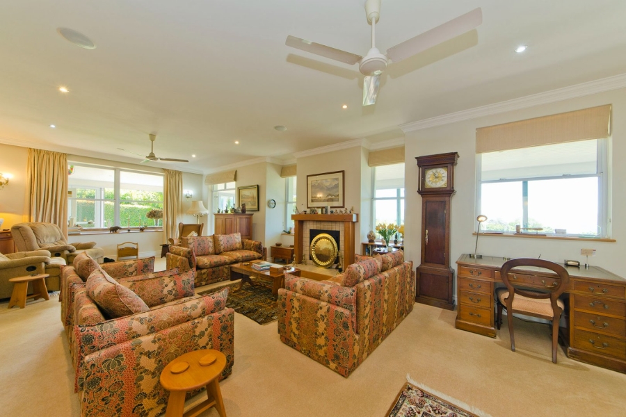 3 Bedroom Property for Sale in Belvedere Estate Western Cape